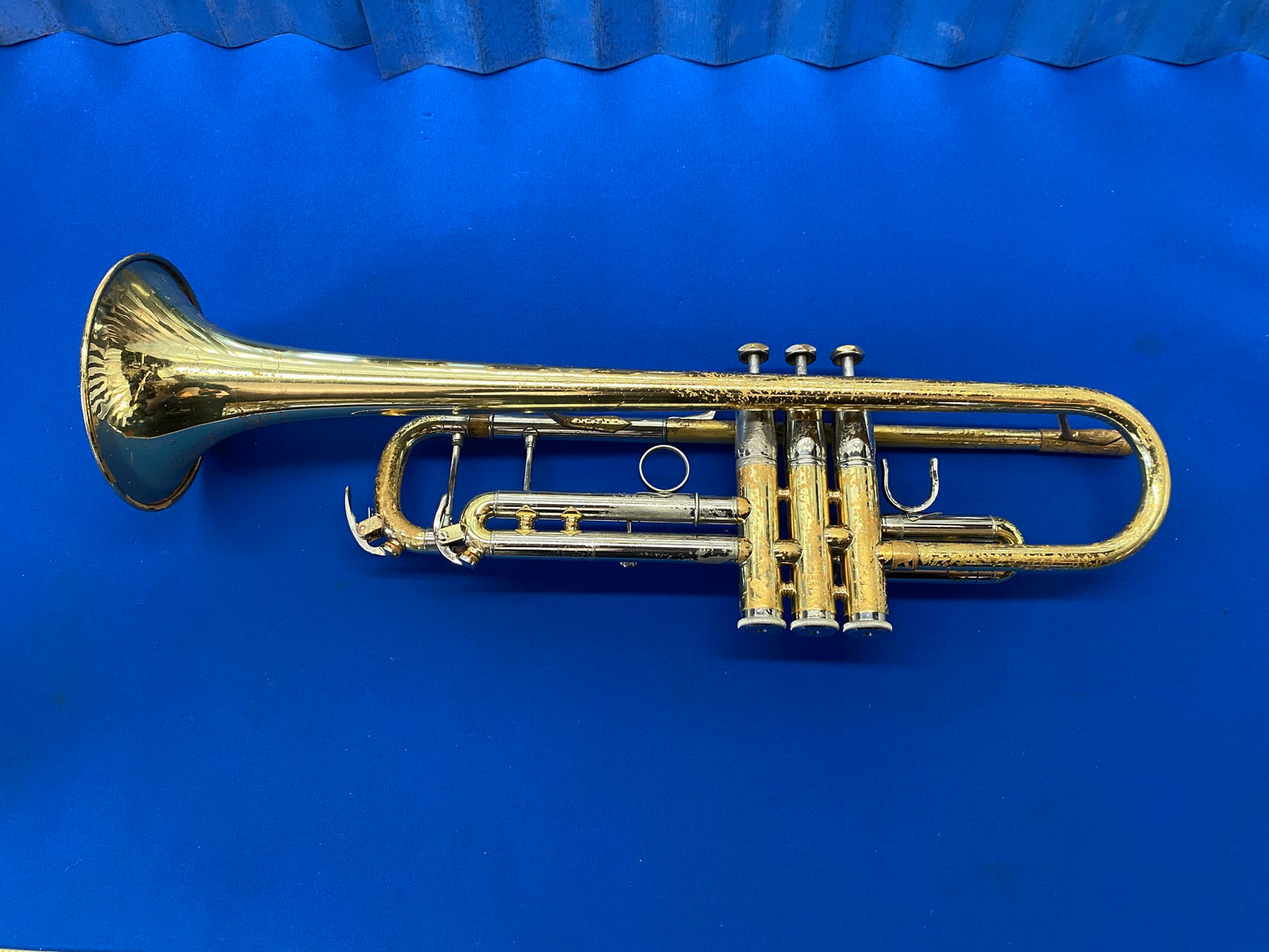 USED Yamaha YTR-6335H Bb Trumpet