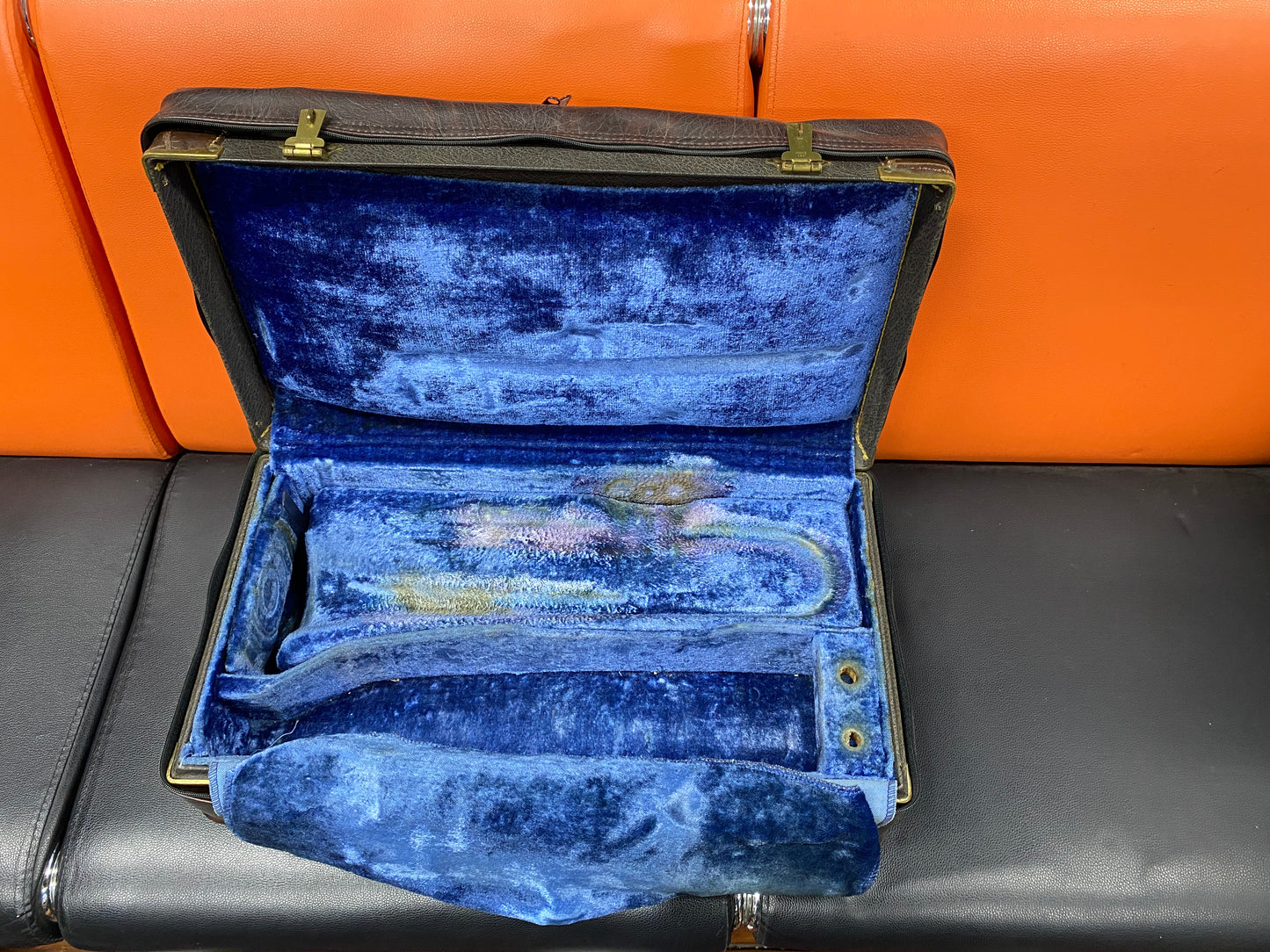 USED Bach Hardshell Case for Trumpet